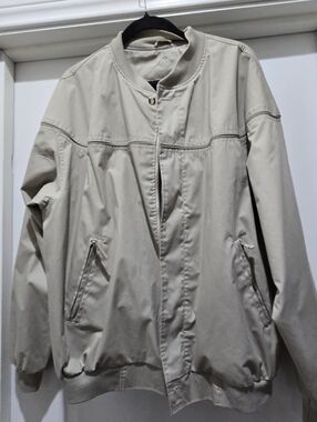 Men's Lightweight Beige WindBreaker Jacket